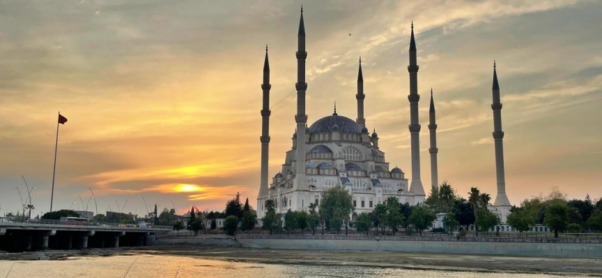 Adana Hakkında Bilgiler (Wiki)